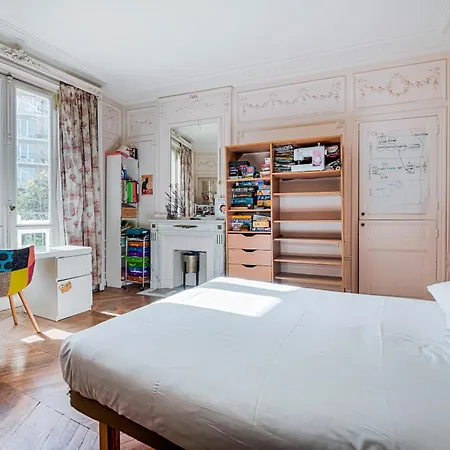 Veeve - Hidden Vibrance Appartement Parijs